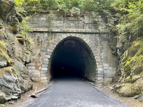 tunnel