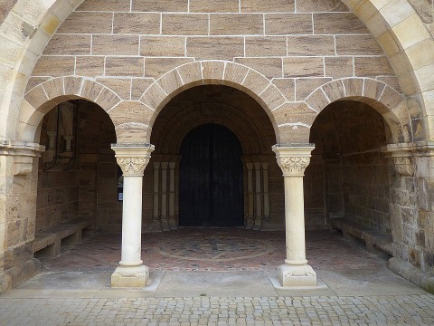 archway