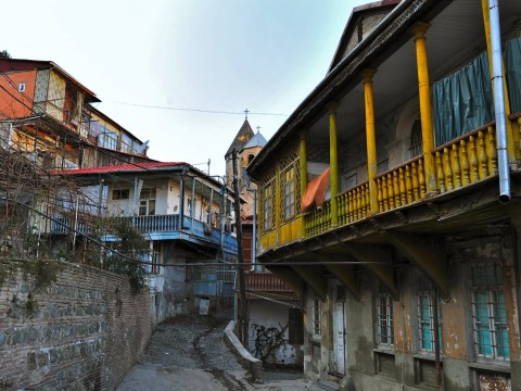 balconied